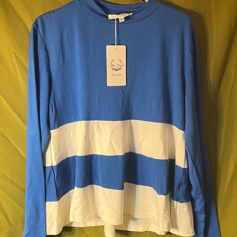 Miss Finch Blue And White Top 🔝